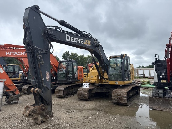 2015 John Deere excavator model 245 GLC