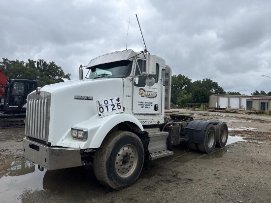 2007 Kenworth truck tractor construction T 800,