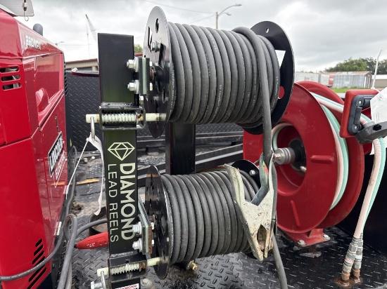 Diamond lead reels with leads.