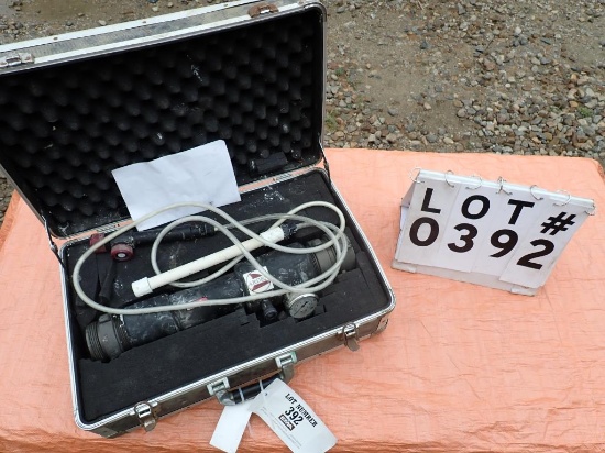 Arden pressure gauge, with case