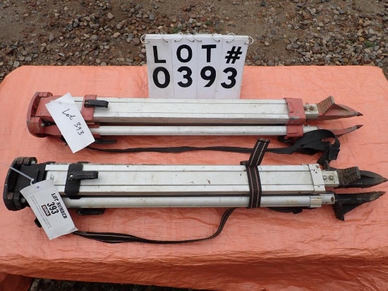 Lot 393 (2) tri pods