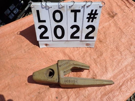 Excavator tooth shank