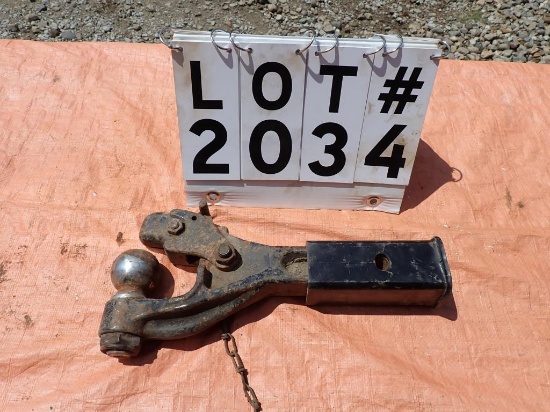 PIntle hitch with ball