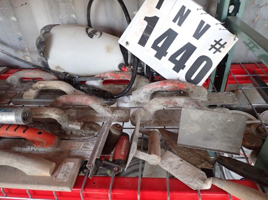 concrete tools, includes handle.