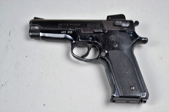 Smith & Wesson Model 459 Pistol*