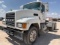 2004 Mack CH613 VIN: 1M1AA13Y04N156007 Odometer States: 811982 Color: White