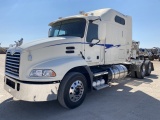 2013 Mack CXU613 VIN: 1M1AW09Y1DM031705 Odometer States: 638756 Color: Whit