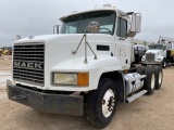 2003 Mack Ch613 VIN: 1M1AA18Y93W152457 Odometer States: 383233 Color: White