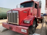 2000 Kenworth T800 VIN: 1XKDDT9X9YR863589 Odometer States: TMU Color: Red T