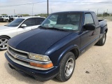 1999 Chevrolet S 10. Ls VIN: 1GCCS19X6X8174843 Odometer States: 236,594 Col
