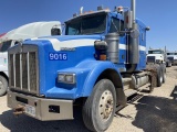 1999 Kenworth T800B VIN: 1XKDD69X7XR956417 Odometer States: 68432 Color: Bl