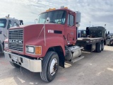 2000 Mack Ch613 Winch Bed Truck VIN: 1M2AA13Y0YW119423 Odometer States: 629