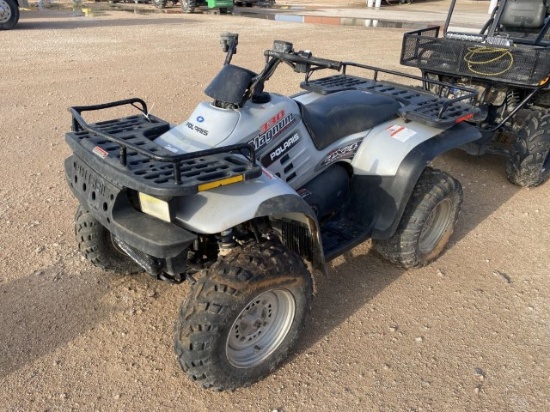 Polaris 330 Magnum 4-wheeler Location: Odessa, TX