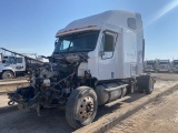 2004 Freightliner Columbia VIN: 1FUJBBCKX4LM69438 Odometer States: UNKNOWN