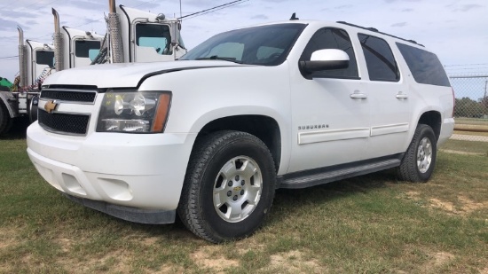 2014 Chevrolet 1500 Suburban Lt VIN: 1gnskje73er106290 Odometer States: 62,