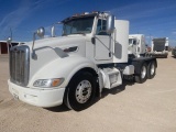 2013 Peterbilt 386 VIN: 1XPHD49X1DD201286 Odometer States: 603916 Color: Wh