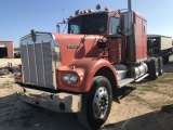 1978 Kenworth W900 A VIN: 161892 S Odometer States: 529,249 Color: Red Tran