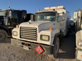 1997 Mack Hot Oil Truck VIN: 1M2P267Y4VM030072 Odometer States: 126922 Colo