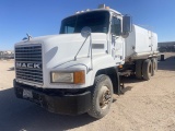 1999 Mack CH613 Water Truck VIN: 1M1AA13Y6XW113676 Odometer States: 611023