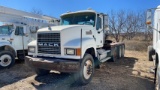 2005 Mack CHN613 Trk-Axle Winch Trk VIN: 1m2aj07y55n003060 Odometer States: