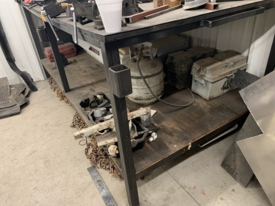 4x8 Metal Work Table With Under Shelf 9026 Location: Farmington,NM(LOT 1)
