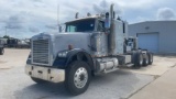 2007 Freightliner Classic Triaxle Wet Kit Tractor VIN: 1FUJF6CK77DX23908 Od
