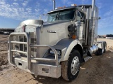 2012 Kenworth T800 VIN: 1XKDD40X3CJ953718 Odometer States: Not Available Co