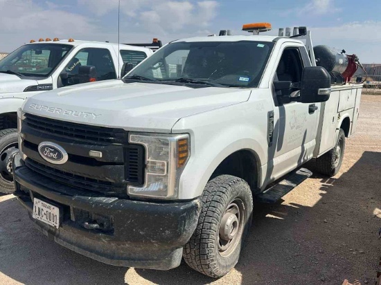 2019 FORD F-250 SERVICE TRUCK(INOPERABLE)