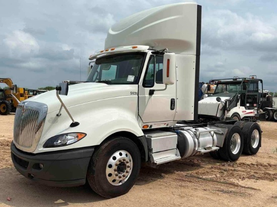2017 INTERNATIONAL PROSTAR+