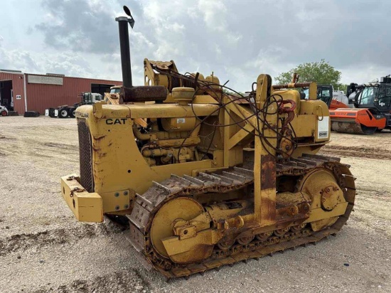 CAT D4D