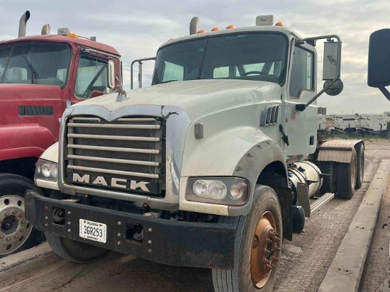 2015 MACK GU (GRANITE) INOPERABLE
