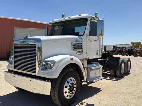 2014 FREIGHTLINER CORONADO