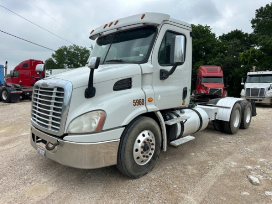 2017 FREIGHTLINER CASCADIA