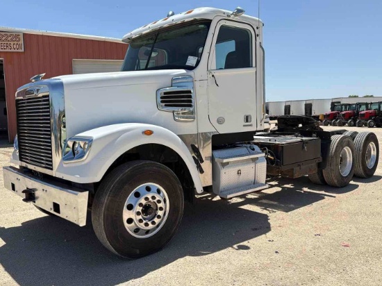 2014 FREIGHTLINER CORONADO