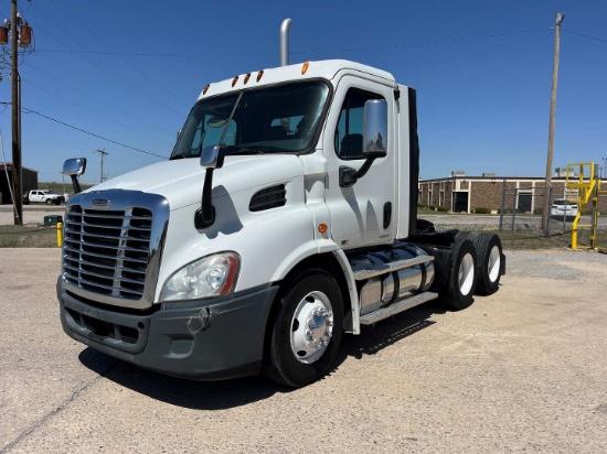 2011 FREIGHTLINER CASCADIA