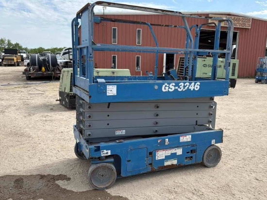 2018 GENIE GS3246