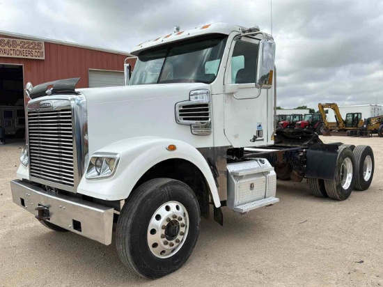 2014 FREIGHTLINER CORONADO