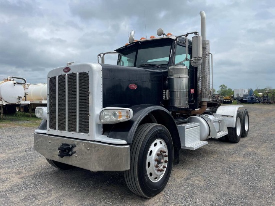 2012 PETERBILT 388 DAY CAB