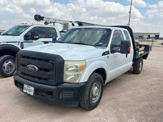2011 FORD F-250 FLATBED