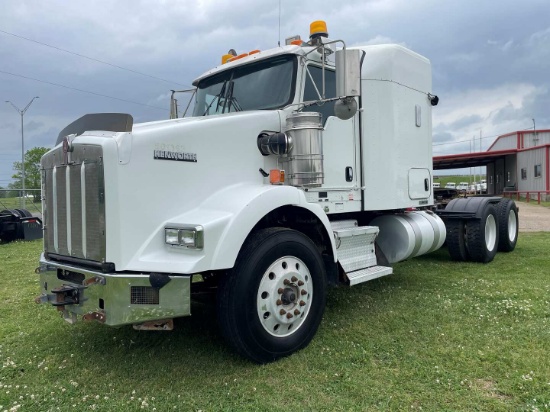 2012 KENWORTH T800 SLEEPER