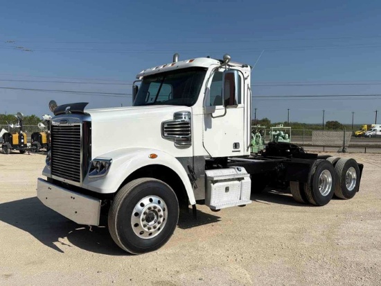 2014 FREIGHTLINER CORONADO
