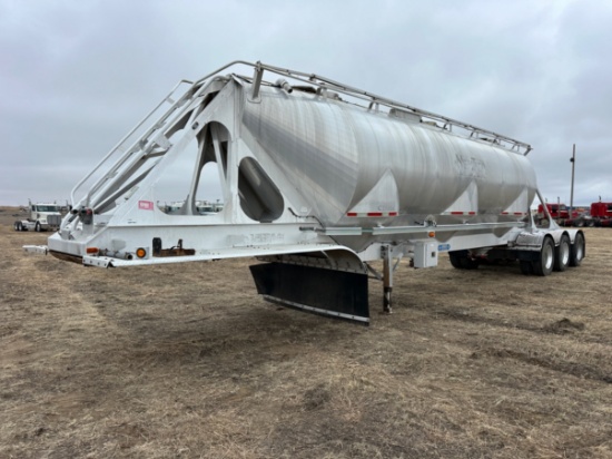 2012 ADVANCE ENGINEERED PRODUCTS PNEUMATIC TRAILER