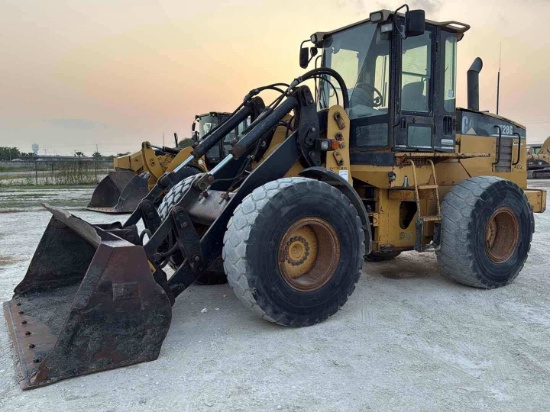 CAT IT28G