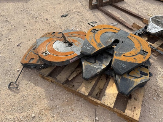 4- 5TH WHEEL PLATES