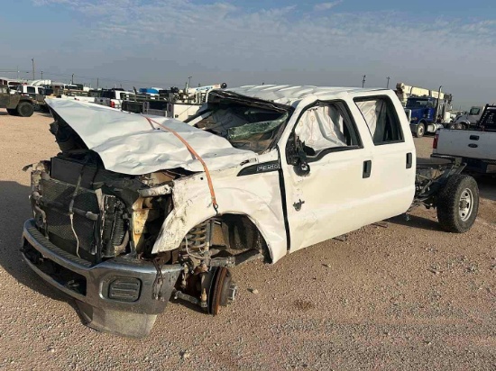 FORD F-350(INOPERABLE)
