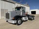 2013 PETERBILT 367 DAYCAB