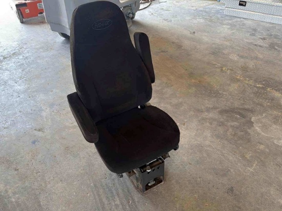 PETERBILT SEAT