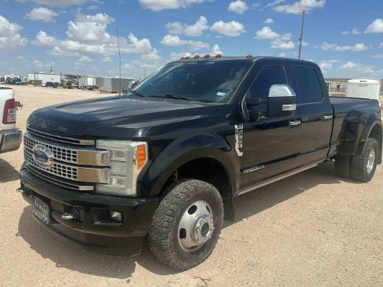 2017 FORD F-350 PLATINUM