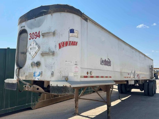 2005 VANTAGE TRAILER END DUMP TRAILER