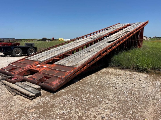 (2) PIECE RAMP